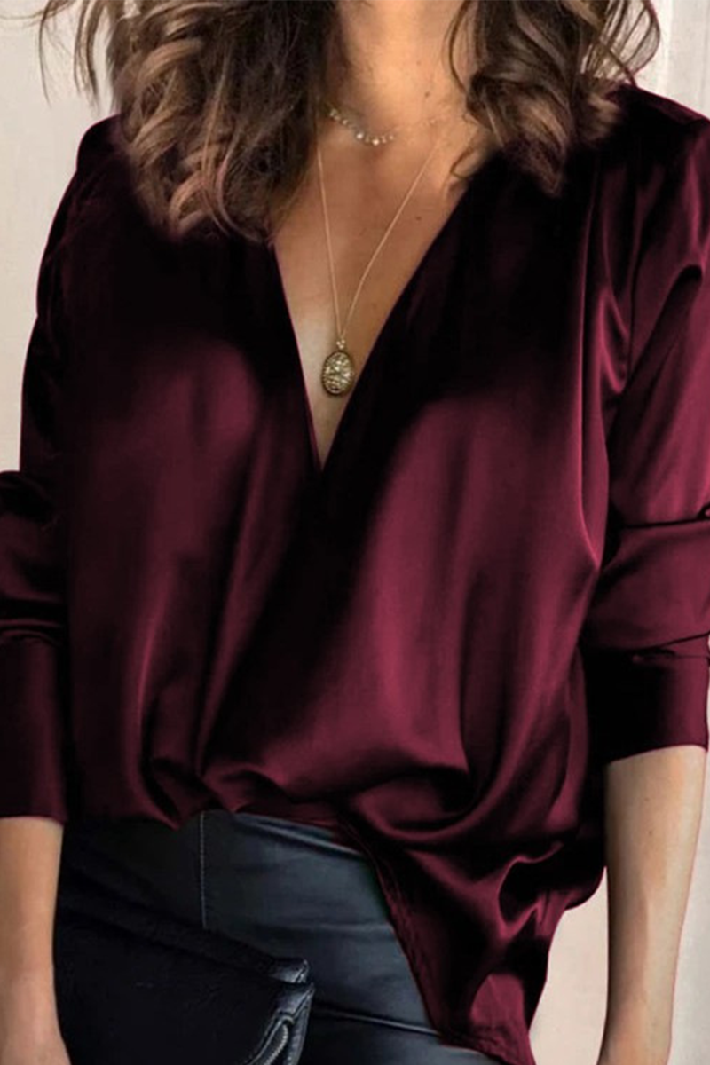 Alina Damebluse | V-Hals, Afslappet Pasform 1
