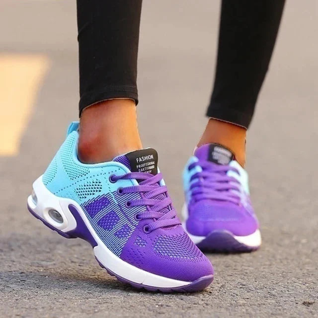 Molly | Sneakers with knitted upper and air cushion