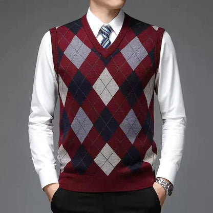 Arvid | Sleeveless knit vest with argyle pattern and V-neck