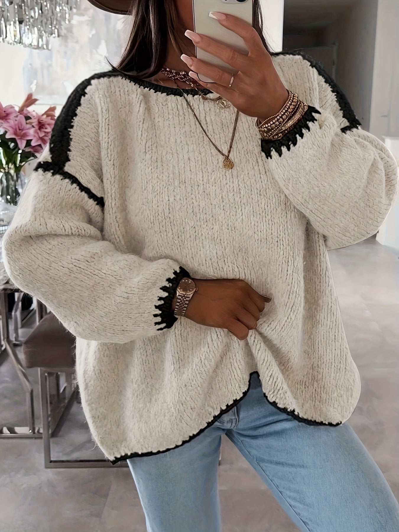 Anette Dame Sweater | Løstsiddende Uldtrøje med Bådudskæring og Kontrasterende Detaljer 2