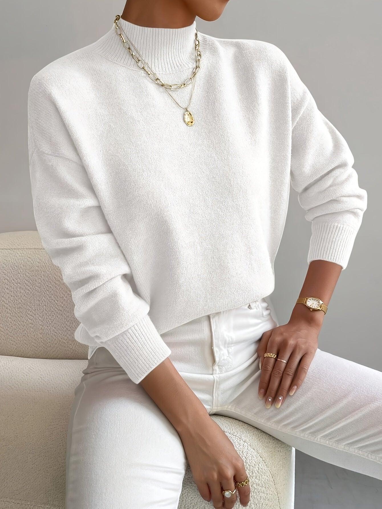 Berta Strikbluse | Funnel Neck, Ribkanter, Løstsiddende Pasform 1