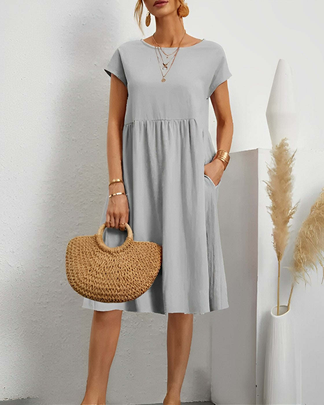 Celia Sommerkjole | Luftig Bomuld, Elegant Design 5