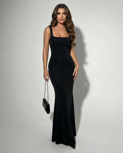Celine Maxi Kjole | Sort Stretch Satin, Slank Fit med Glitrende Detaljer 0