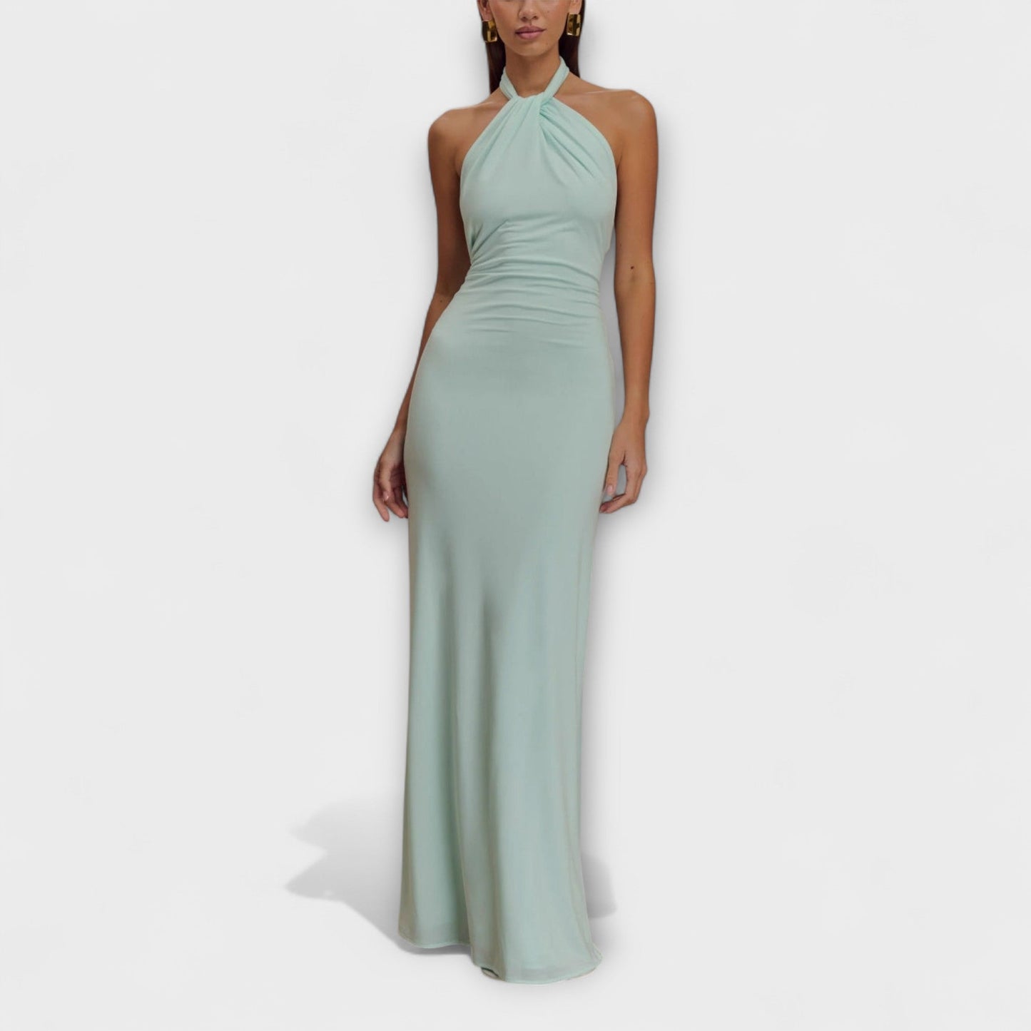 Cira Halter Maxi Kjole | Slinky Materiale, Elegant Draperet Design 0