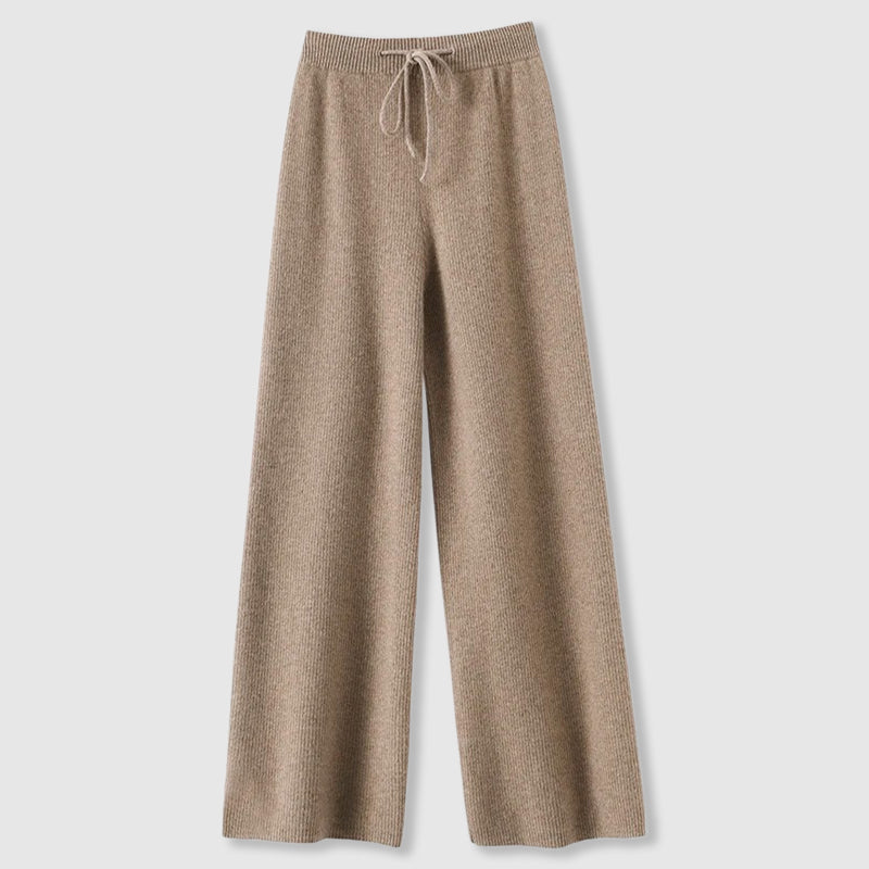 Clara Bukser Dame | Cashmere, Brede Ben, Elegant Design 0