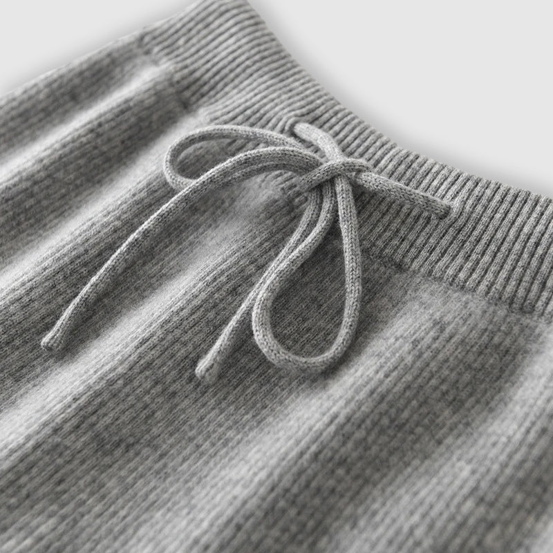 Clara Bukser Dame | Cashmere, Brede Ben, Elegant Design 8