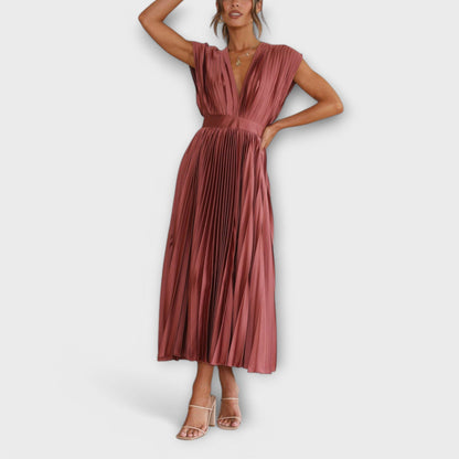 Elysia Midi Kjole | Plisseret, Letvægts, Rose Red 3