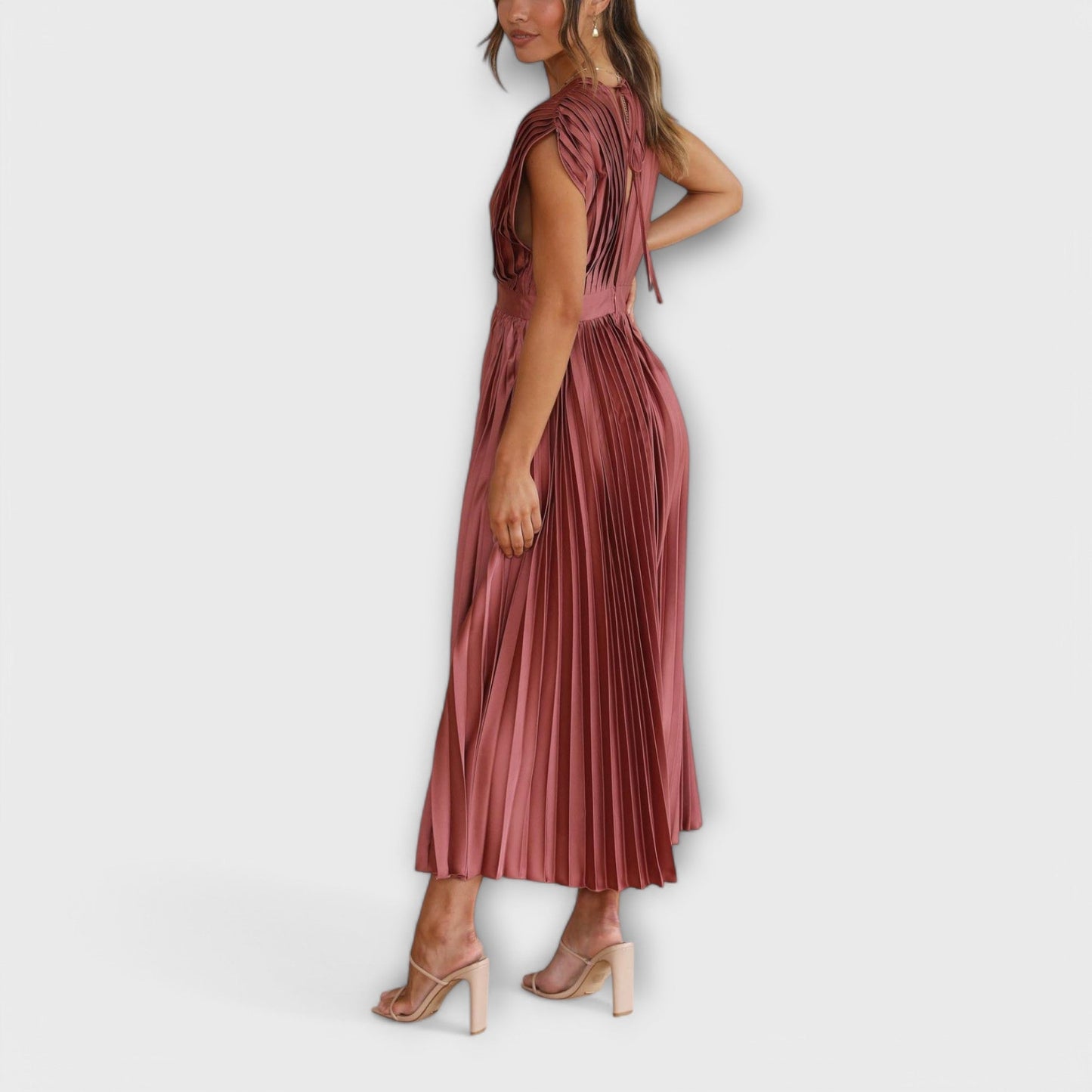 Elysia Midi Kjole | Plisseret, Letvægts, Rose Red 4