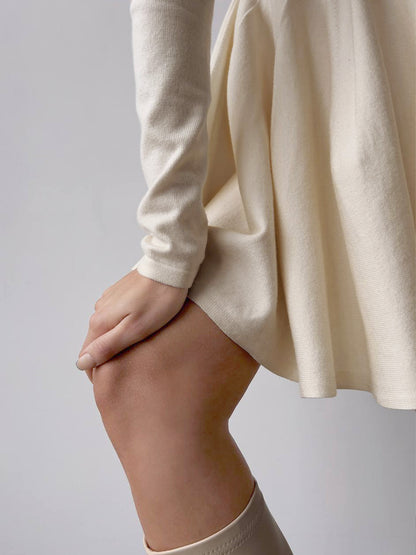 Kira Sweaterkjole | Plisseret, Kort Strik med Høj Stretch 2