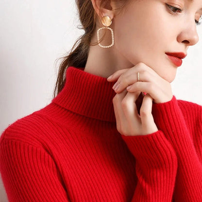 Rosa | Rib-knit turtleneck blouse with a close fit