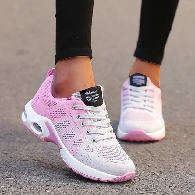 Molly | Sneakers with knitted upper and air cushion