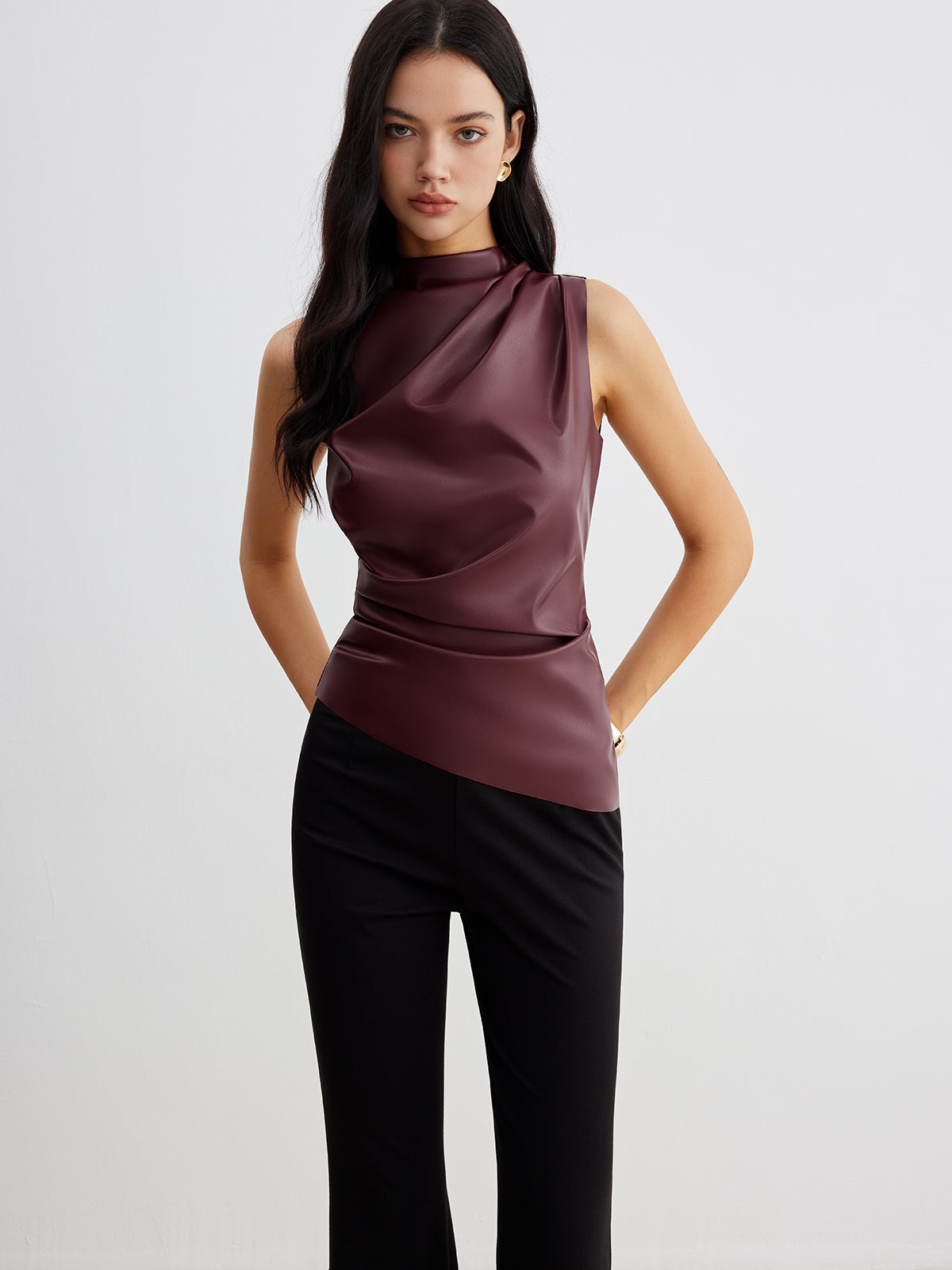 Lina Tanktop | Imiteret Læder, Ærmeløs, Let Stretch 1