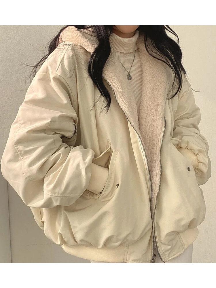 Luna Bomber Jakke Dame | Vendbar, Oversize Teddy Design, Hætte 9