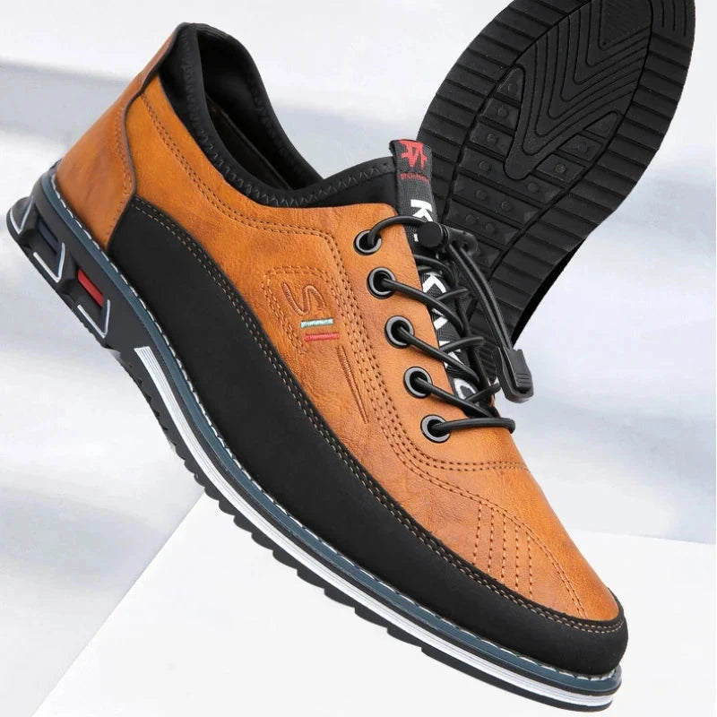 Orange sneakers med elastiske snørebånd, sort inderkant og riflet sål