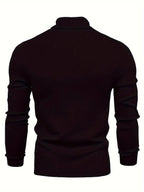 Højhalset klassisk sweater i mørk bordeaux med lange ærmer og ribkanter