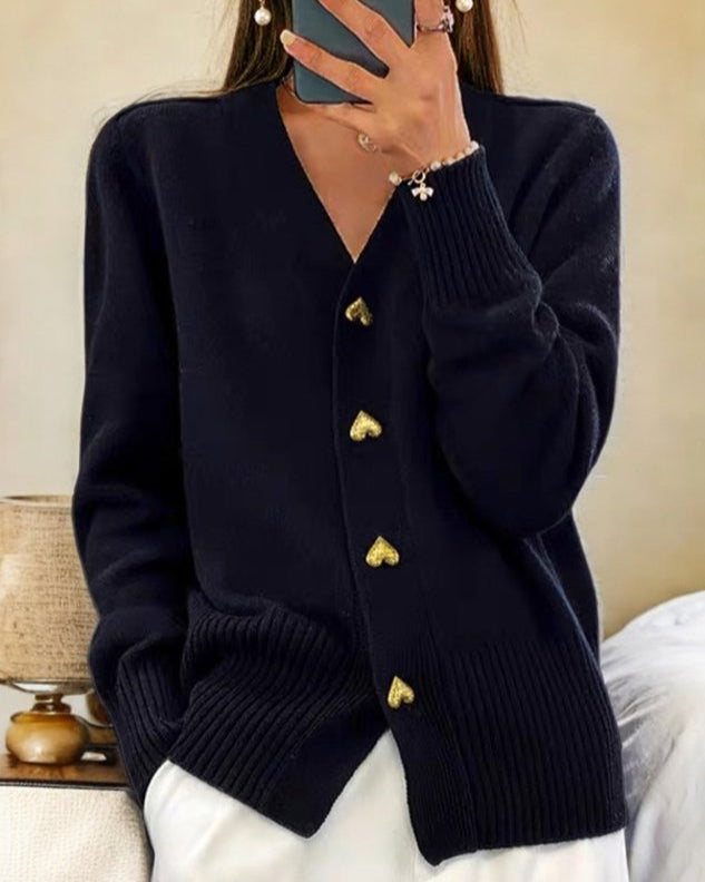 Mira Cardigan Dame | Elegant Strik med Hjerteformede Knapper 4