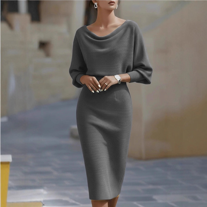 Mira Midi Kjole | Cowl Halsudskæring, Flagermusærmer, Slim Fit 6