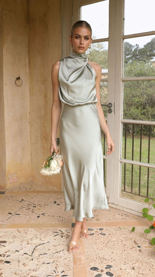 Sarina Brudekjole | Satin, Minimalistisk Design 0