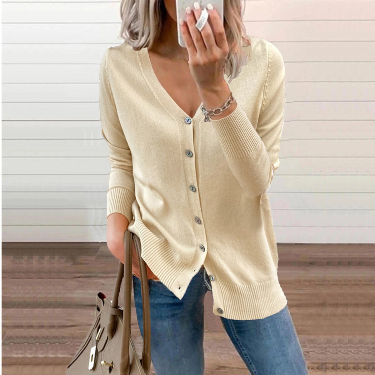 Sienna Strik Cardigan | V-Hals, Langærmet, Blødt Strikket Stoff til Dame 1