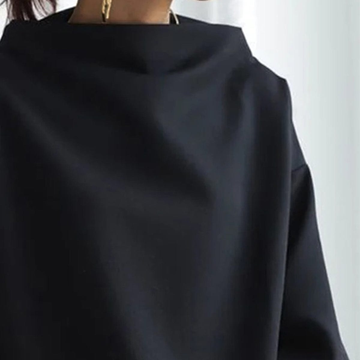 Sira Top | Sofistikeret Design med Høj Hals 3