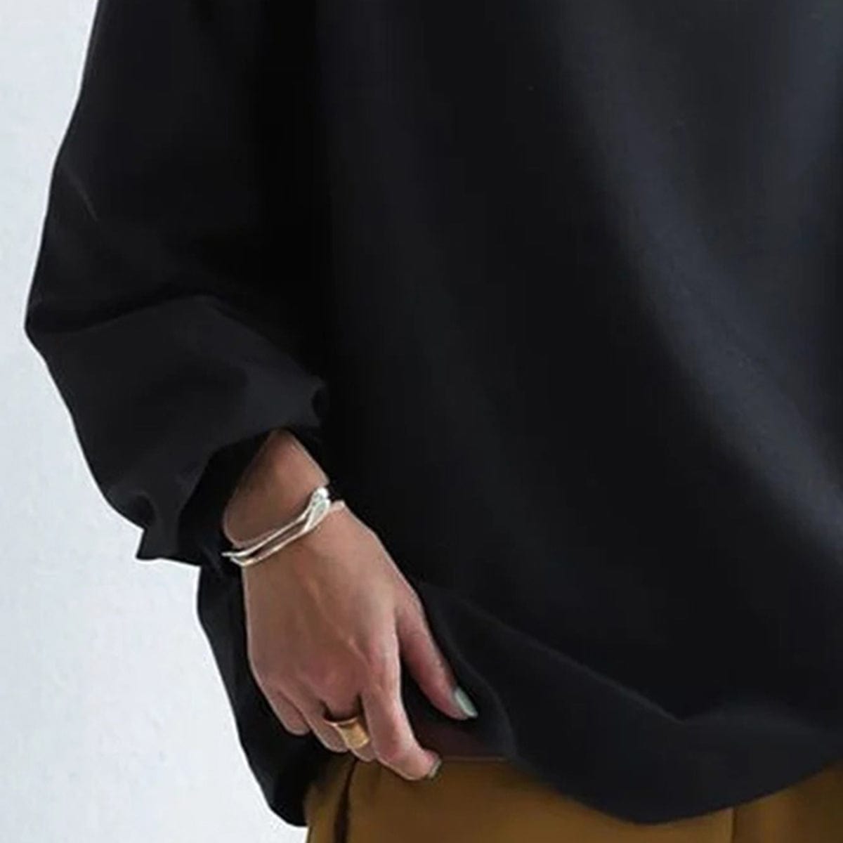 Sira Top | Sofistikeret Design med Høj Hals 6
