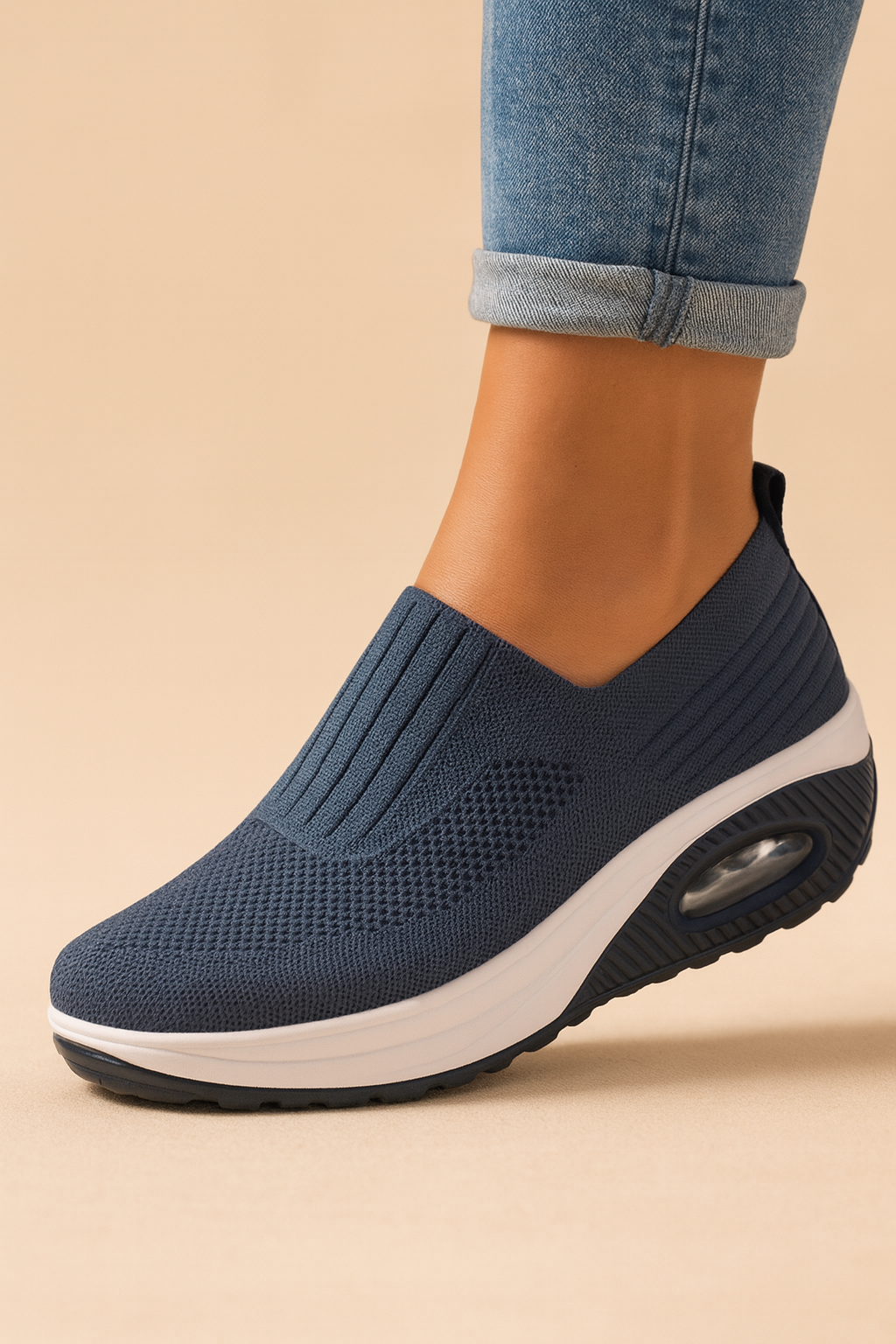 Sola Slip-On Sneakers | Platform, Luftdæmpning til Kvinder 7