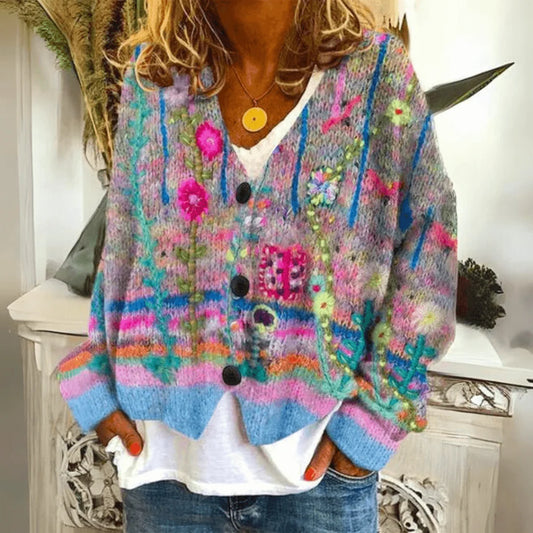 Flerfarvet strikket cardigan med V-hals og broderede blomster, knaplukning.